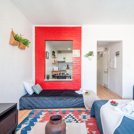 Ferienwohnung Host Wise - Large Flat W Terrace - Ace Location At Aliados Porto Exterior foto