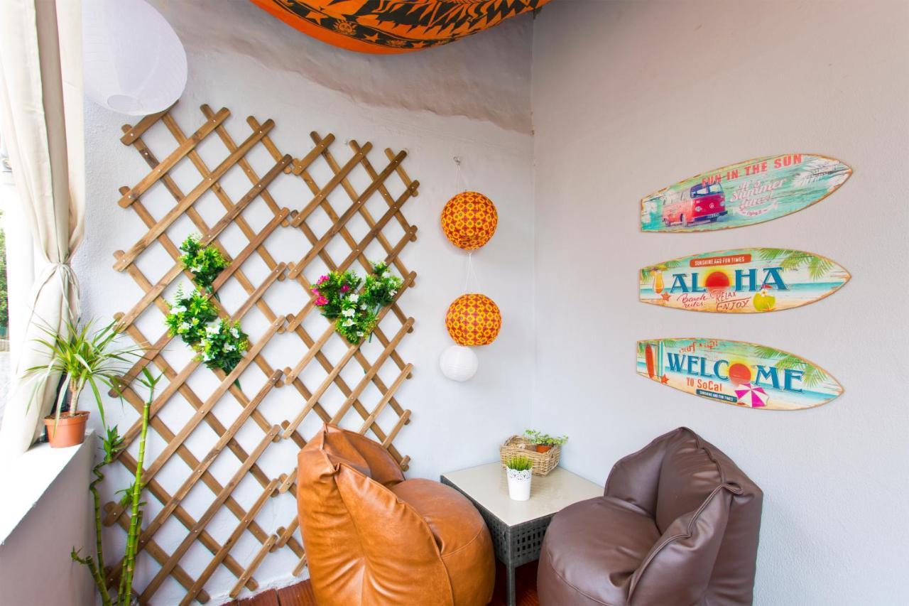 Ferienwohnung Host Wise - Large Flat W Terrace - Ace Location At Aliados Porto Exterior foto