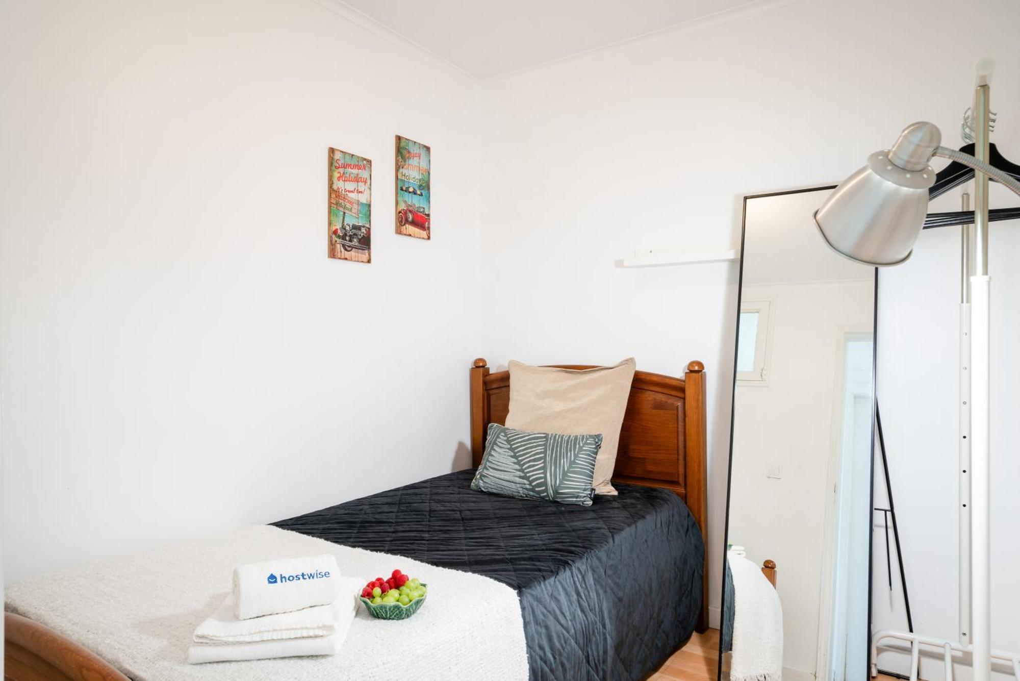 Ferienwohnung Host Wise - Large Flat W Terrace - Ace Location At Aliados Porto Exterior foto