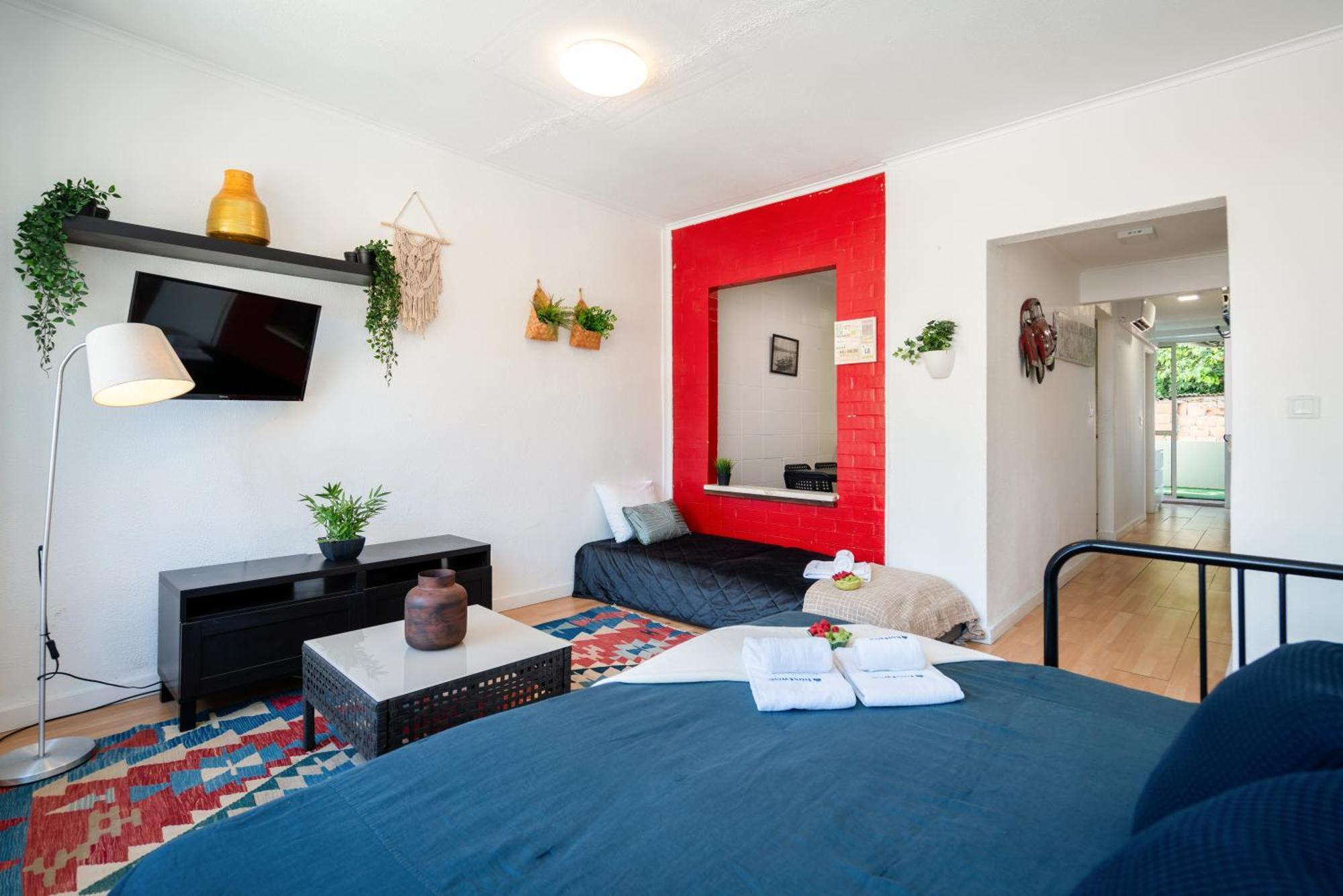 Ferienwohnung Host Wise - Large Flat W Terrace - Ace Location At Aliados Porto Exterior foto