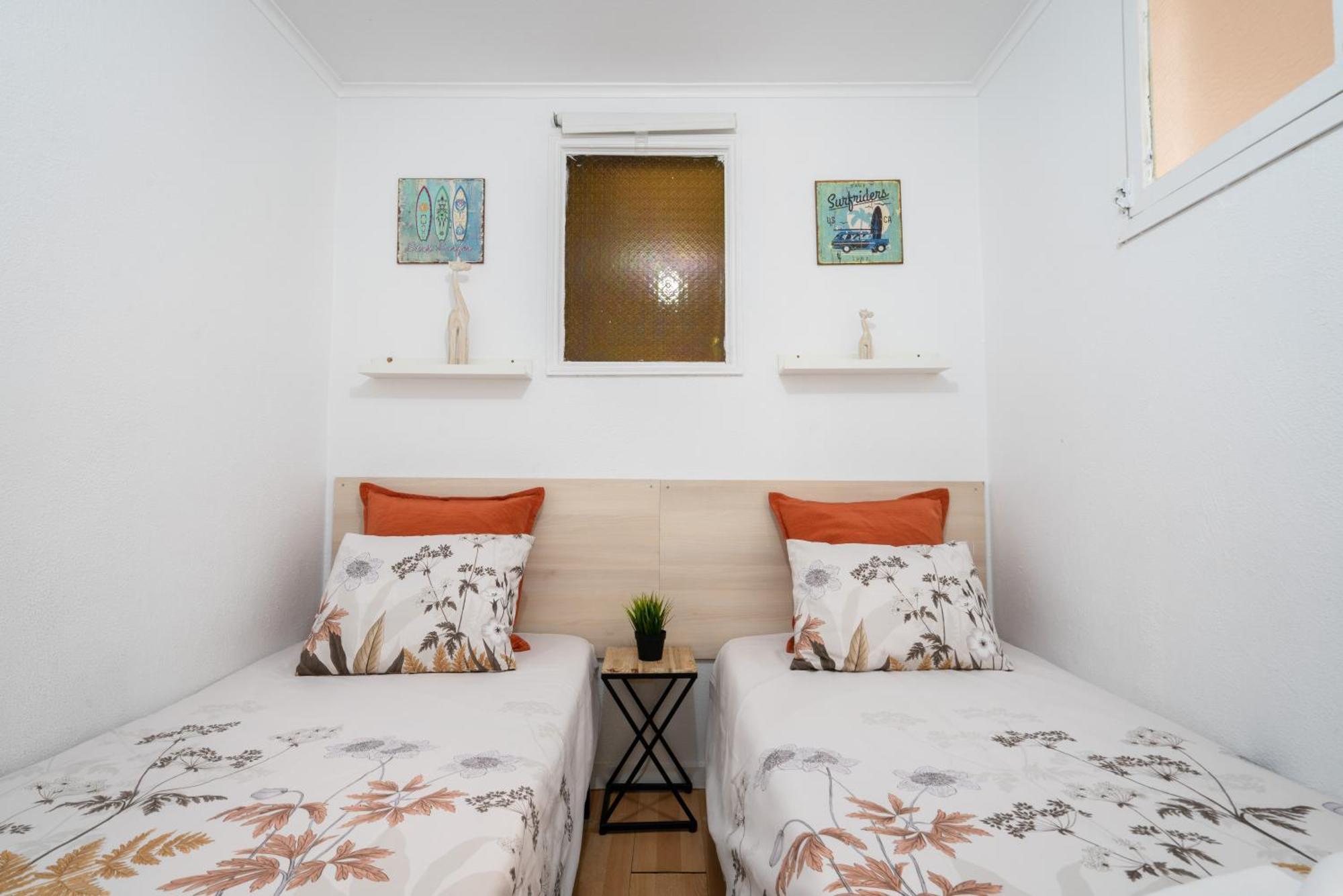 Ferienwohnung Host Wise - Large Flat W Terrace - Ace Location At Aliados Porto Exterior foto