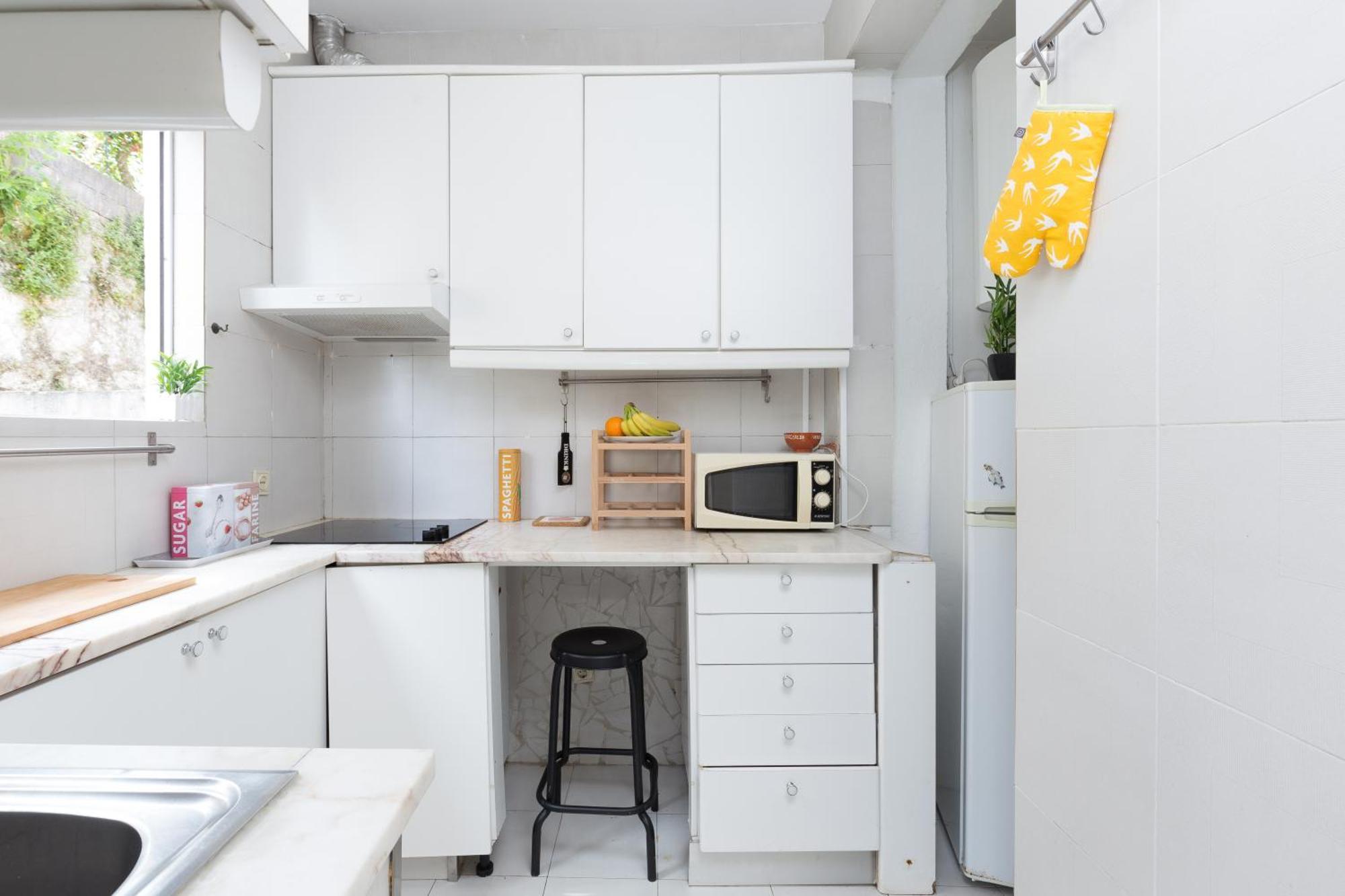 Ferienwohnung Host Wise - Large Flat W Terrace - Ace Location At Aliados Porto Exterior foto