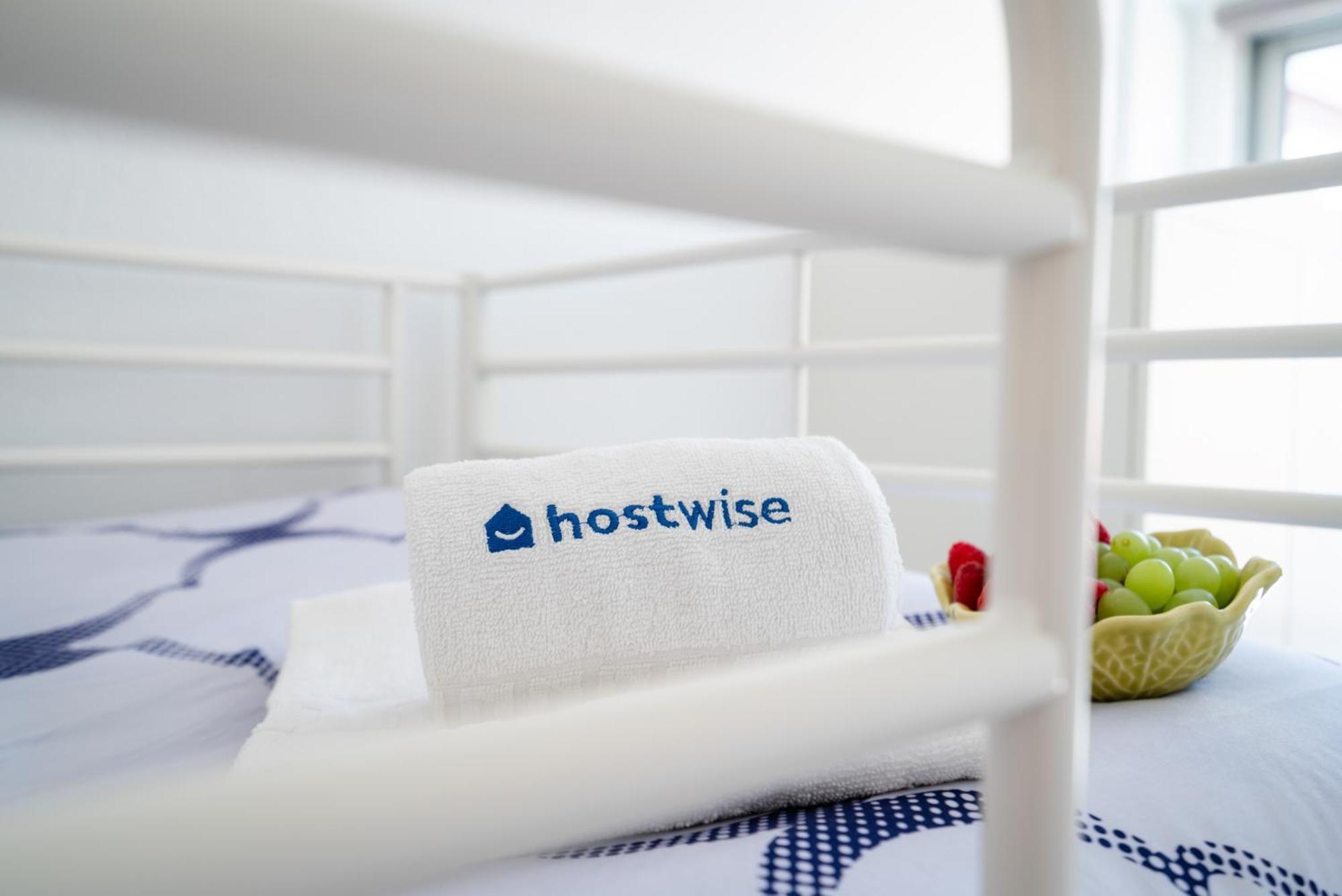 Ferienwohnung Host Wise - Large Flat W Terrace - Ace Location At Aliados Porto Zimmer foto